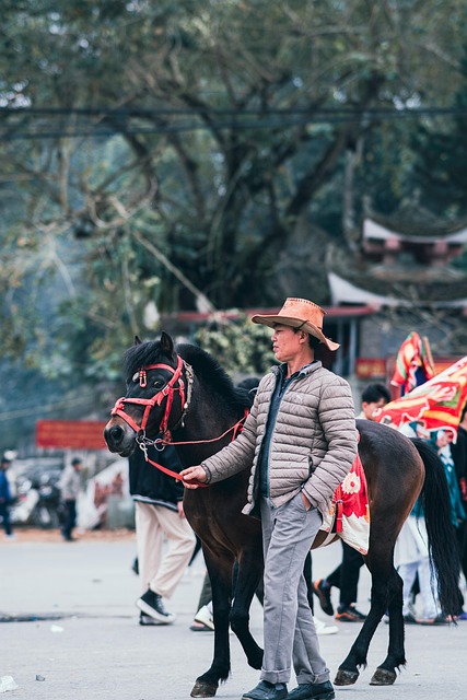 bac ha, children, go to market, lao cai, lao cai vietnam, life portrait, make a living, marketplace, old woman, people, people talking, people walking, shopping, shopping market, traditional costume, vietnam, vietnamese people, vietnamese woman, woman, woman face, working